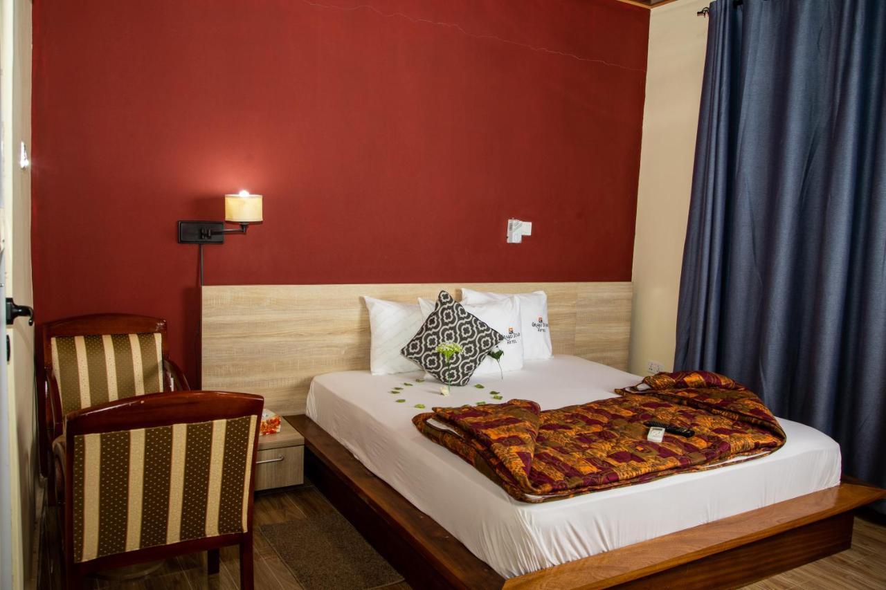 Grand Star Hotel North Legon Екстериор снимка