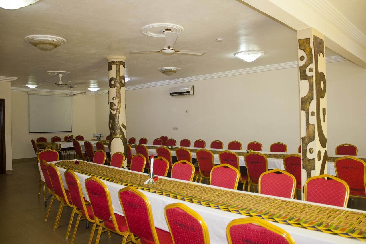 Grand Star Hotel North Legon Екстериор снимка