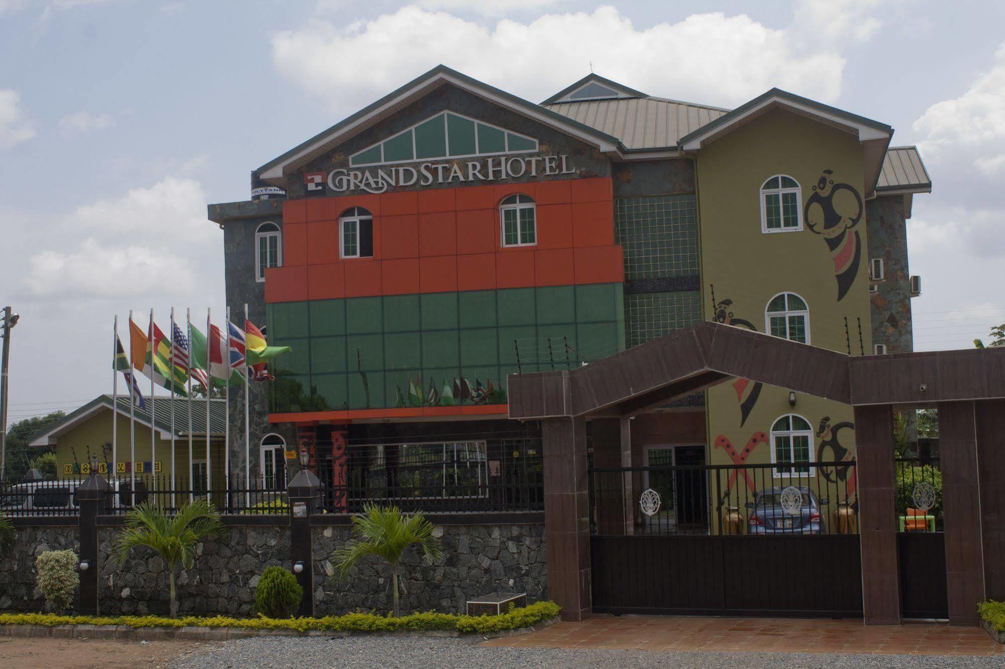 Grand Star Hotel North Legon Екстериор снимка